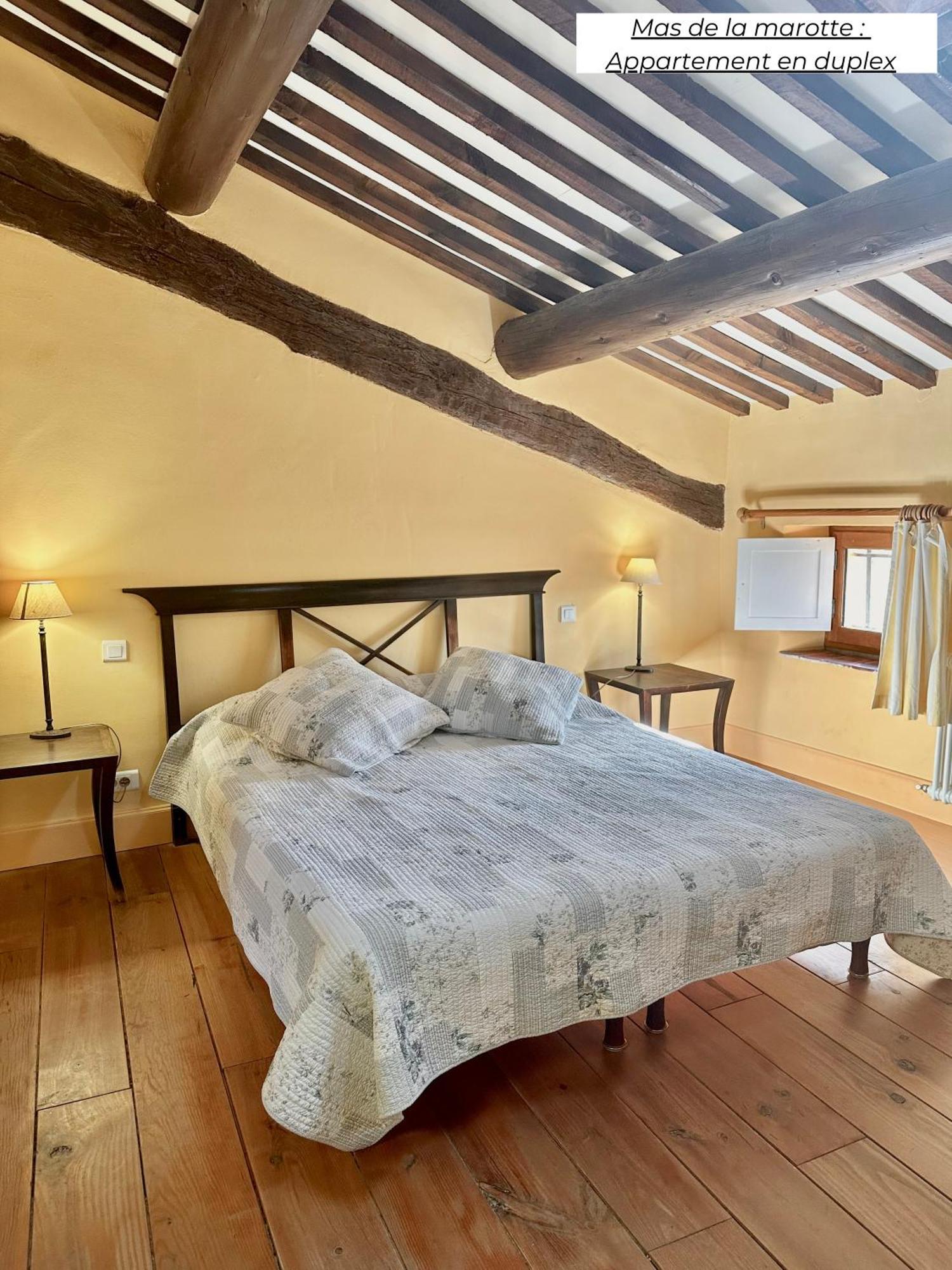 Domaine Les Terres De Saint-Hilaire Apartman Ollières Kültér fotó