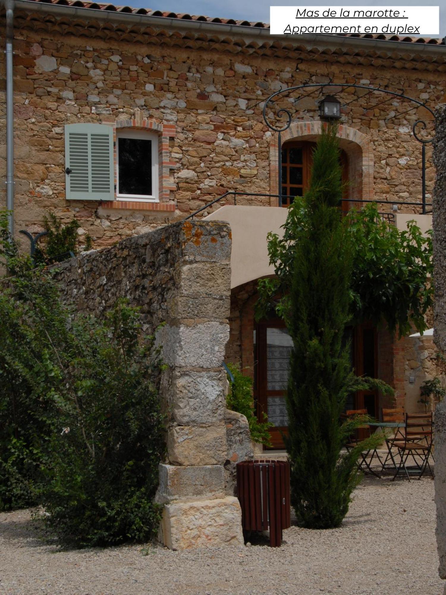 Domaine Les Terres De Saint-Hilaire Apartman Ollières Kültér fotó