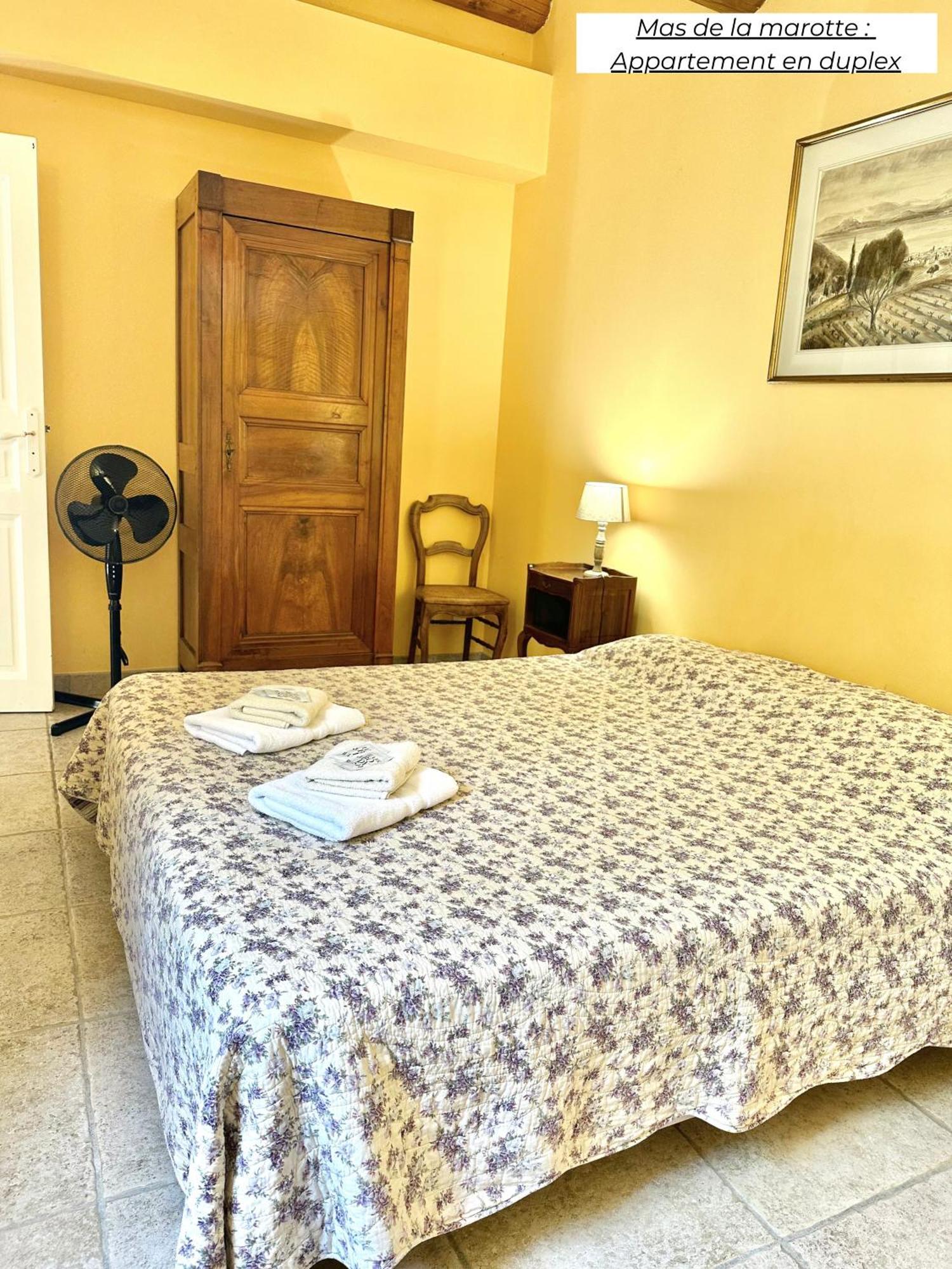 Domaine Les Terres De Saint-Hilaire Apartman Ollières Kültér fotó