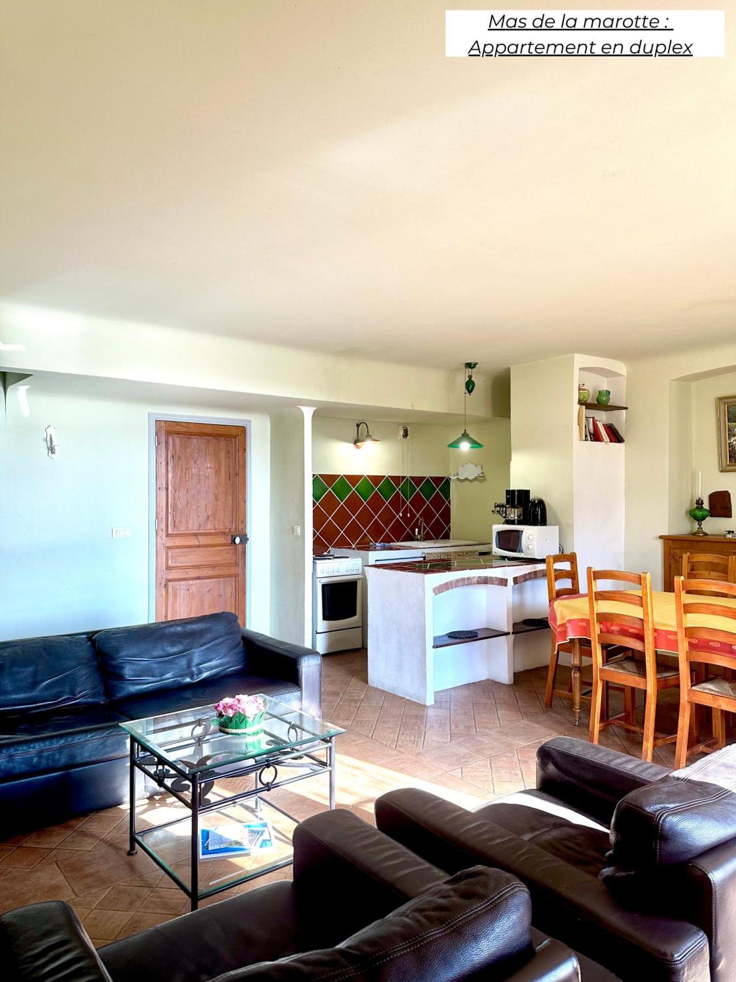 Domaine Les Terres De Saint-Hilaire Apartman Ollières Kültér fotó