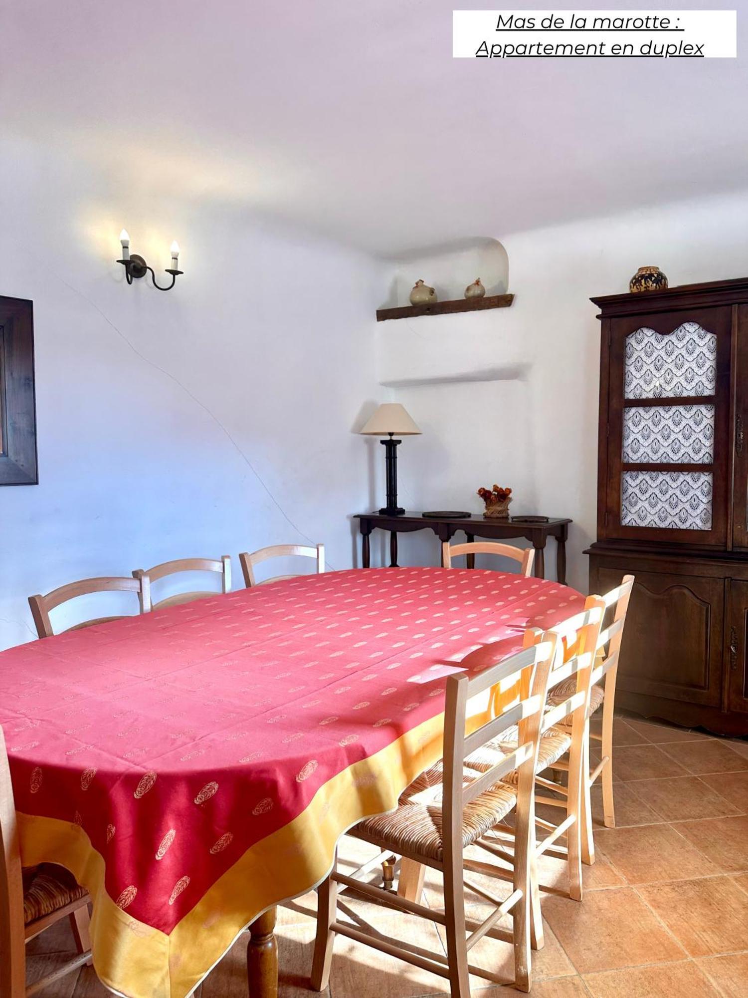 Domaine Les Terres De Saint-Hilaire Apartman Ollières Kültér fotó