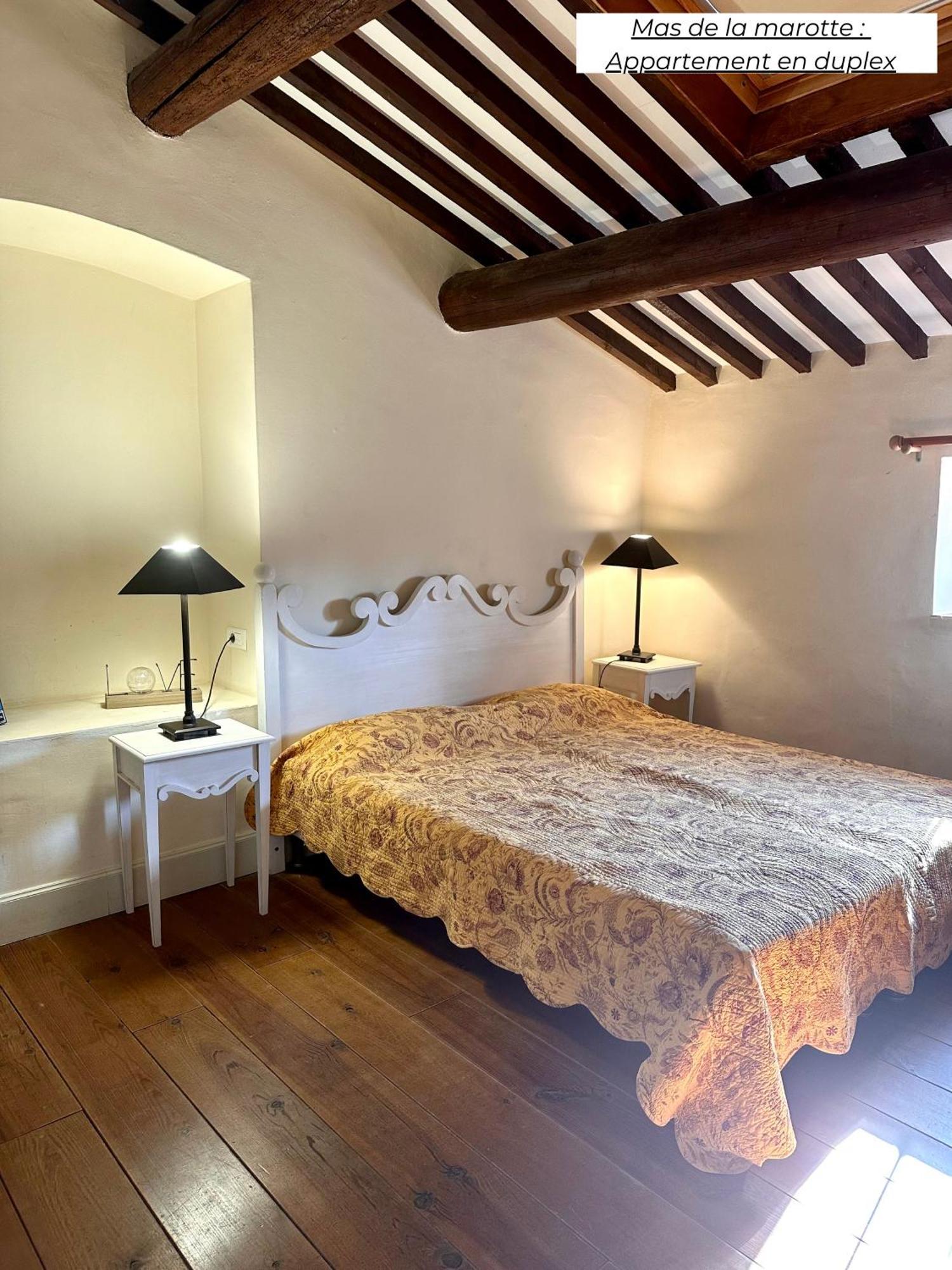 Domaine Les Terres De Saint-Hilaire Apartman Ollières Kültér fotó