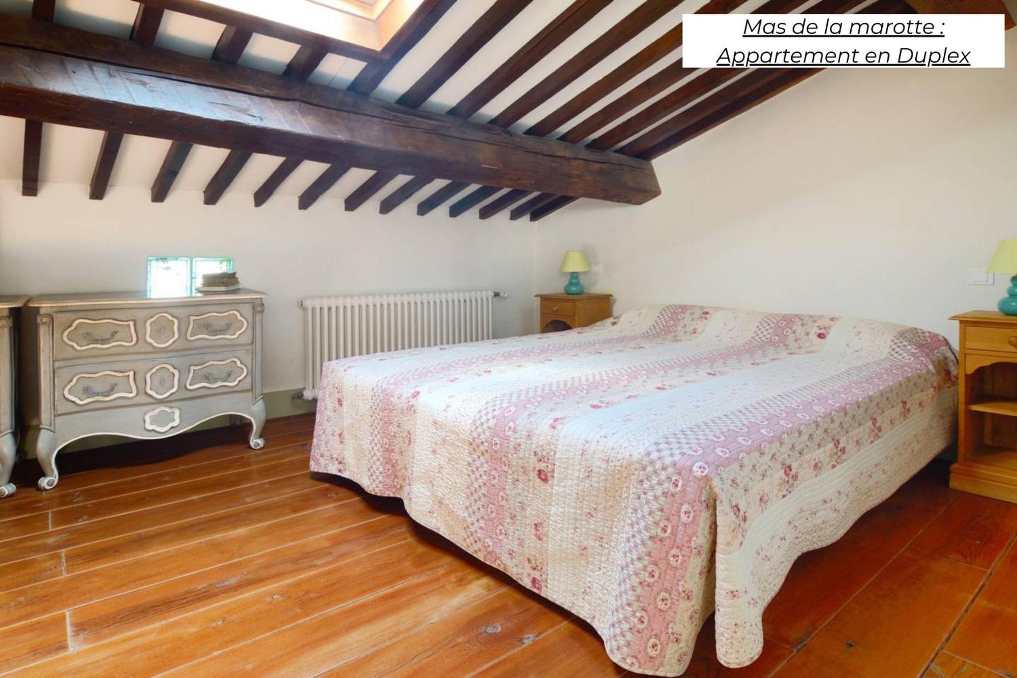 Domaine Les Terres De Saint-Hilaire Apartman Ollières Kültér fotó
