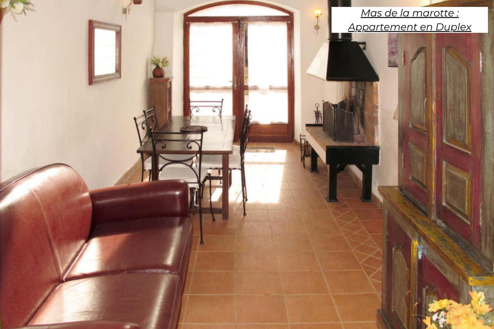 Domaine Les Terres De Saint-Hilaire Apartman Ollières Kültér fotó
